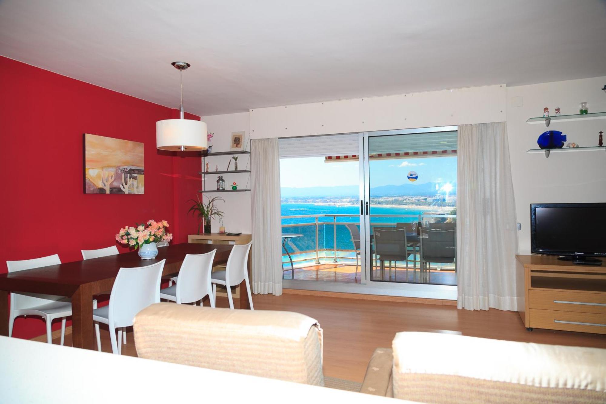 Uhc Bahia Family Complex Salou